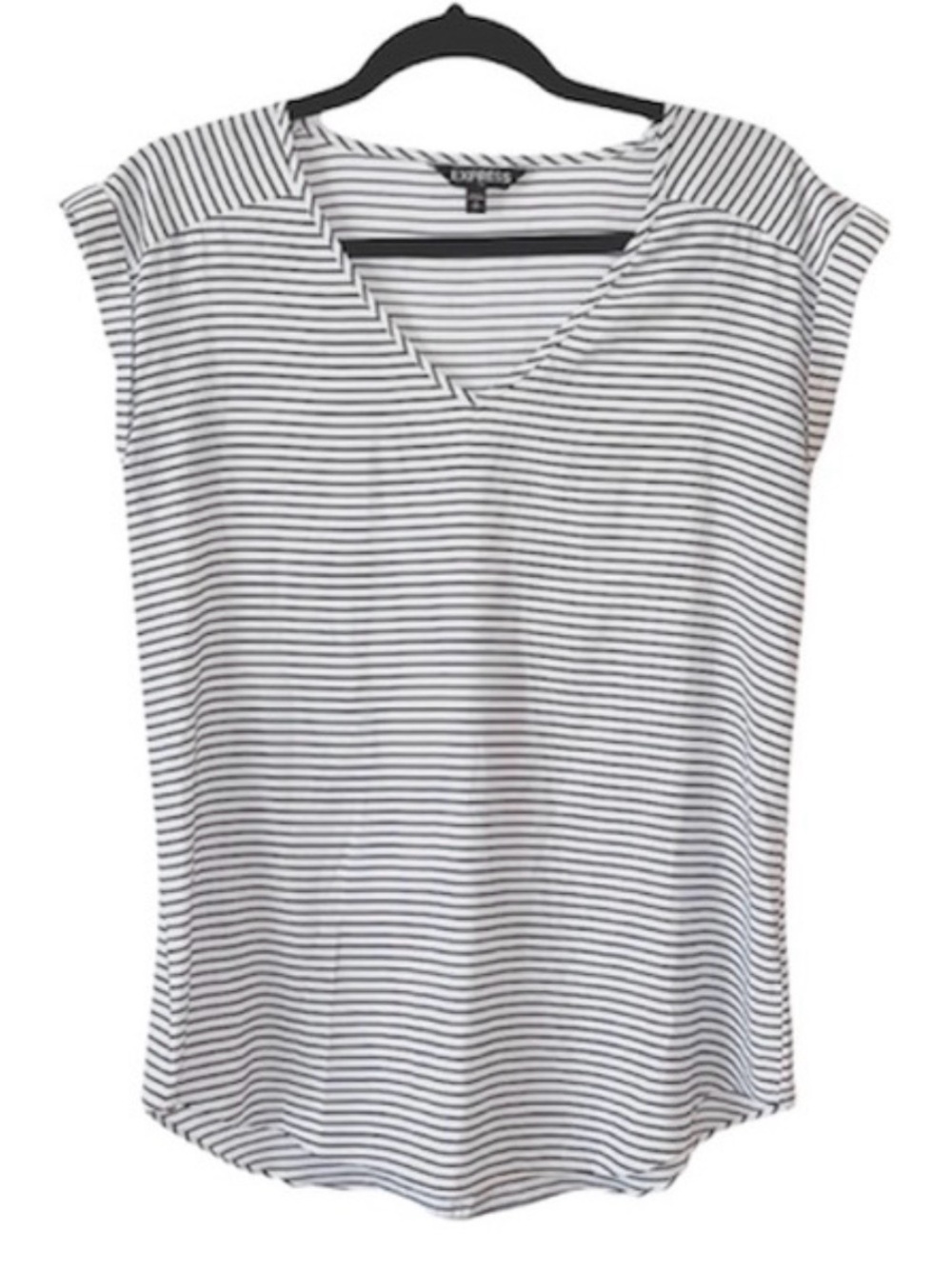 Express Black & White  Striped Satin V-neck Short Sleeve Blouse Small